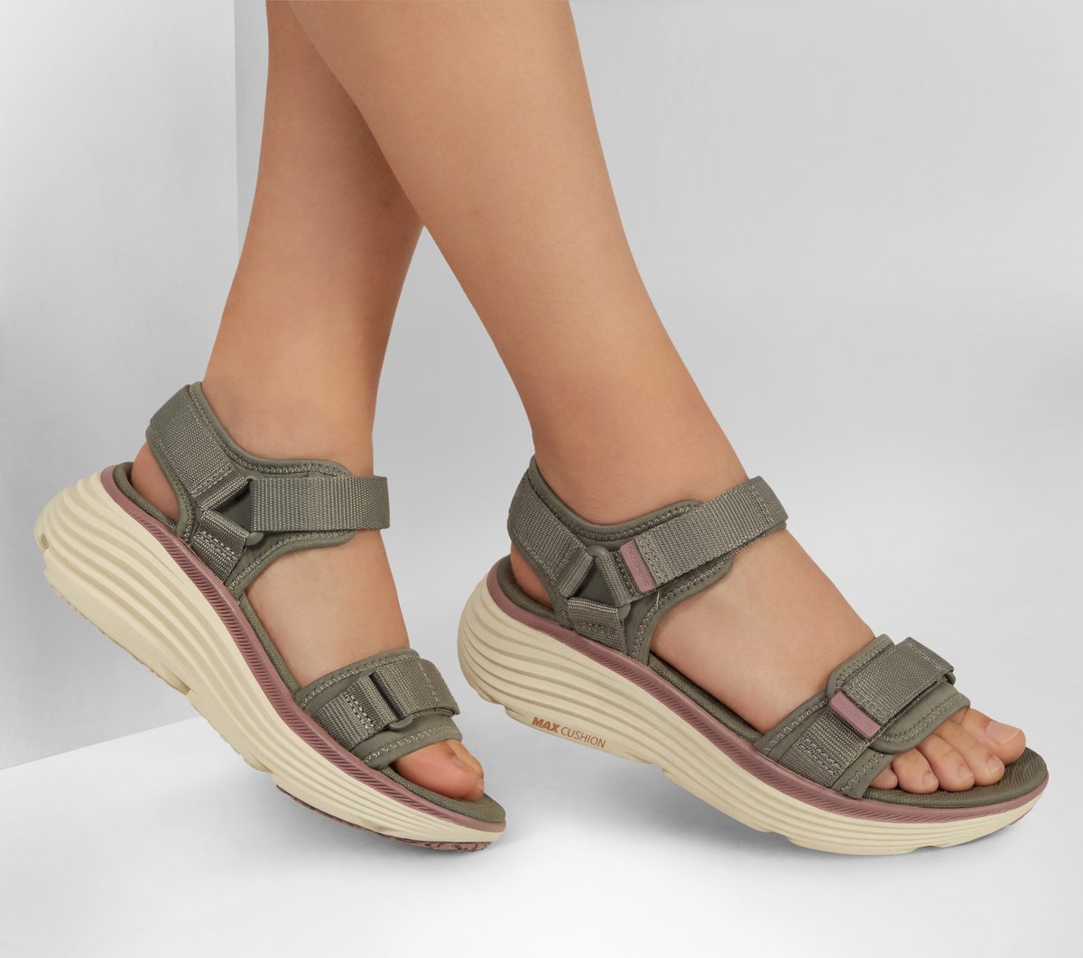 Women Max Cushioning Endeavour Sandal - Miranda
