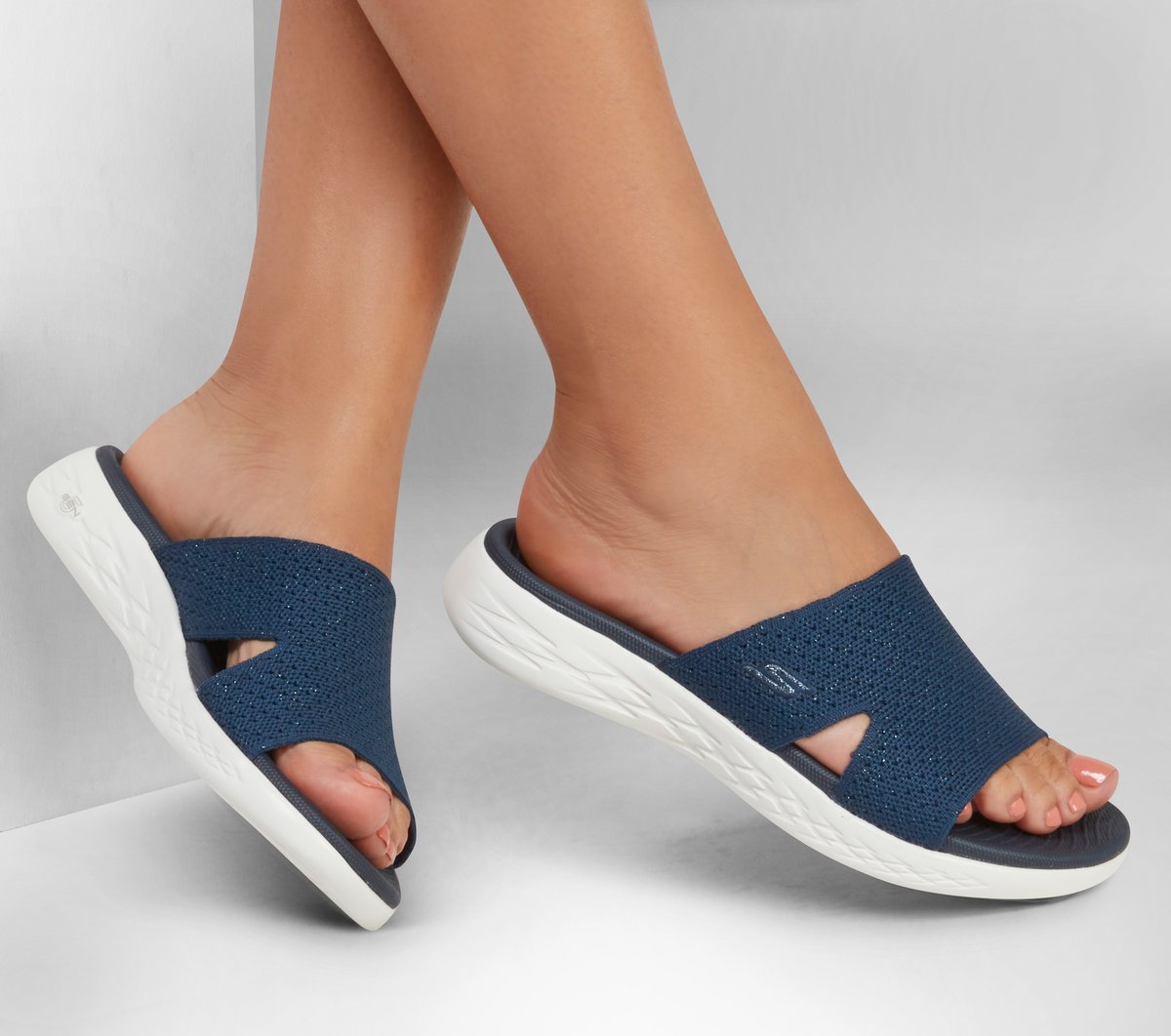 Women On-The-GO 600 - Adore